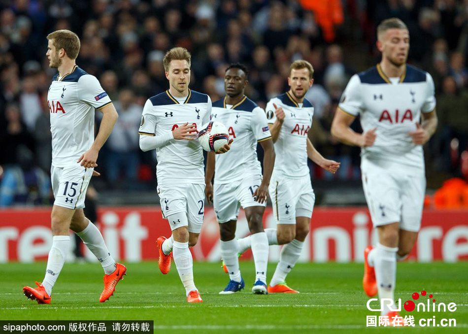 开云-巴萨绝杀热刺，C罗乌龙送礼欧联杯