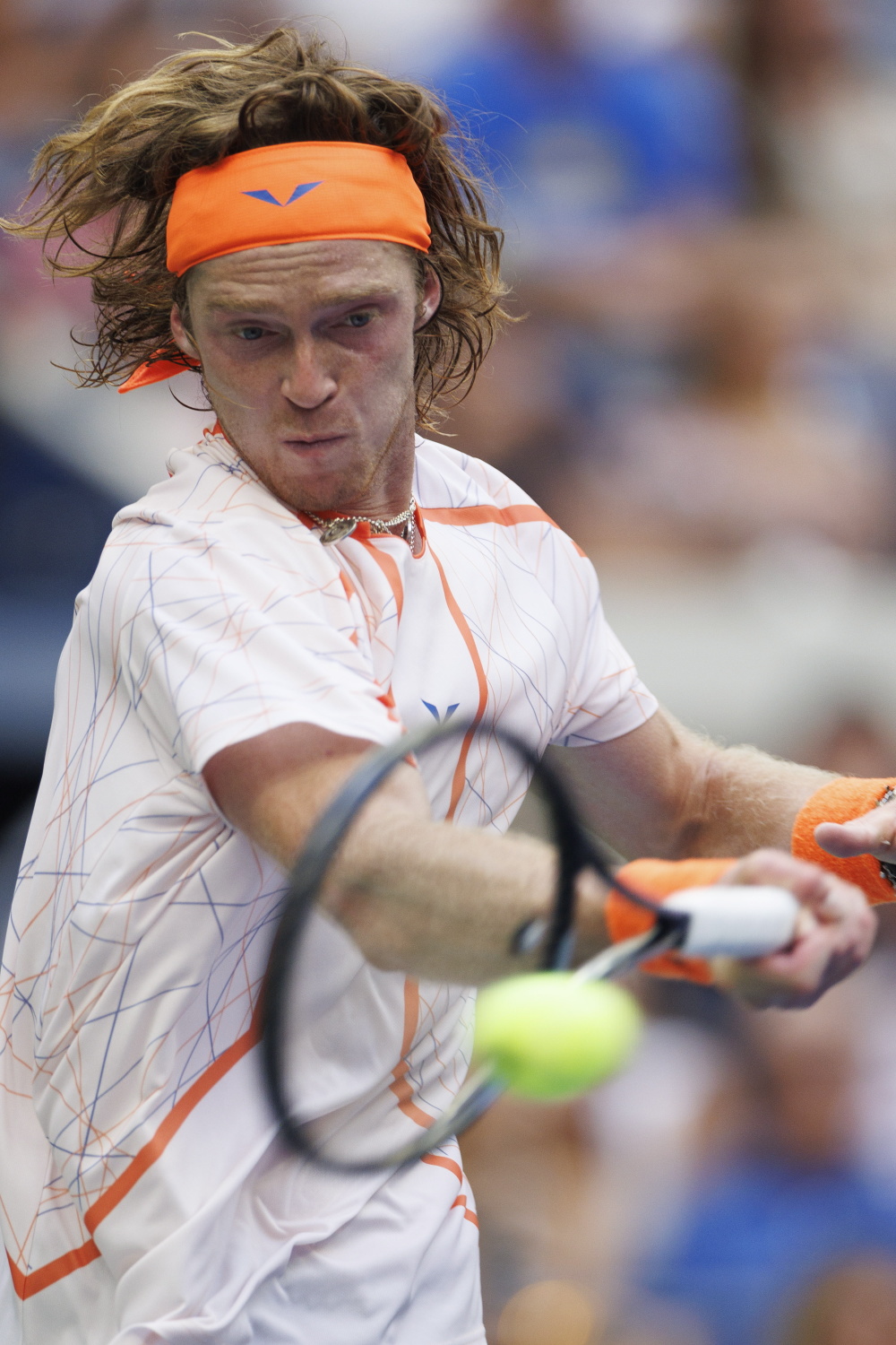 日本网球队血洗美国网球队，梅德韦杰夫关键制胜的简单介绍